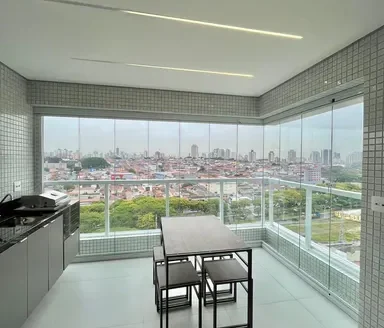 Apartamento no Tatuapé com 2 Suítes, Varanda Gourmet e 2 Vagas