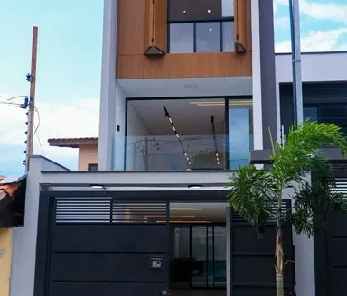 Triplex com 3 quartos, 2 banheiros e 3 vagas na Vila Carrão