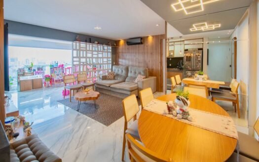 Apartamento no Tatuapé com 3 quartos e 2 vagas mobiliado